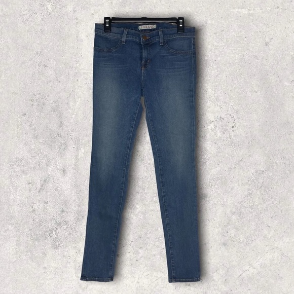 J Brand-Tawny Skinny Jeans Style# 9010216 - Picture 1 of 7